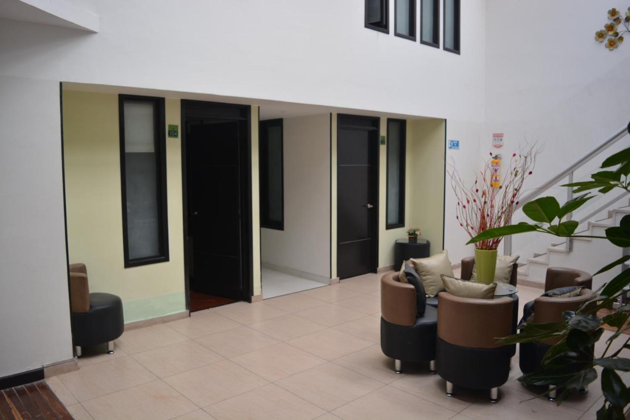 Hotel Quality Comfort House Bogotá Exterior foto