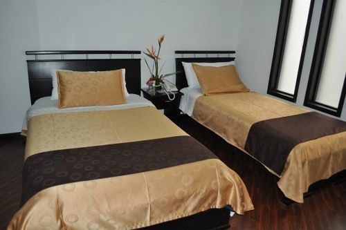 Hotel Quality Comfort House Bogotá Exterior foto
